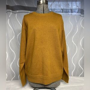 Pendleton Men's Crewneck Sweater in Mustard